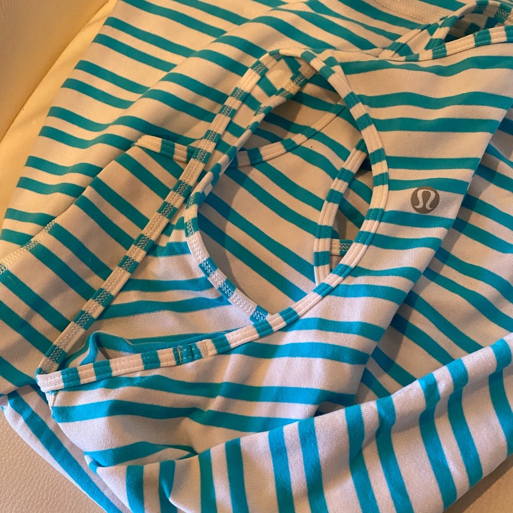 Lululemon Cool Racerback tank - Picture 4 of 11